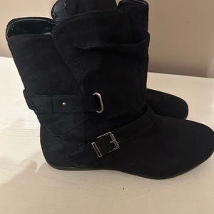 Boots 6.5